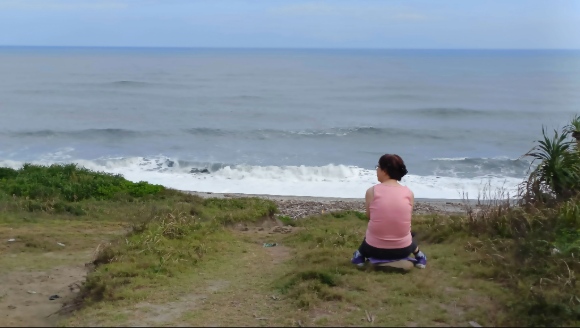 花蓮溪口的澎湃海浪