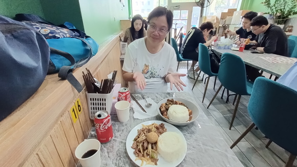 悉尼(雪梨)．George Street 「西安麵館」