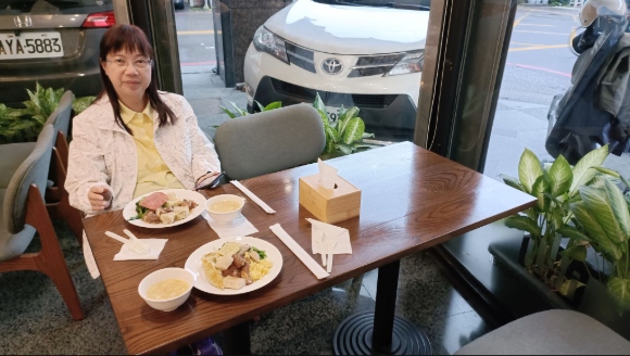 羅東．台式快餐