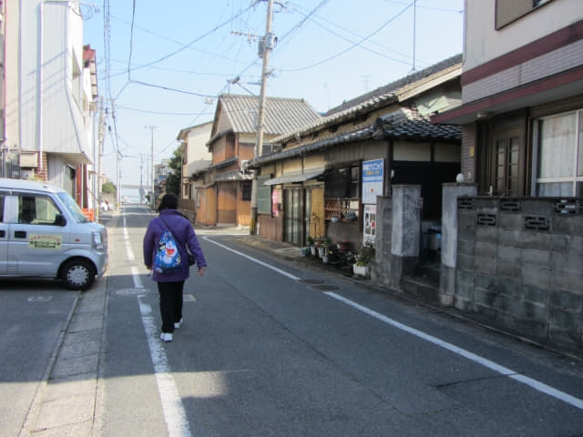 姪浜地鐵站步行往姪浜渡船場