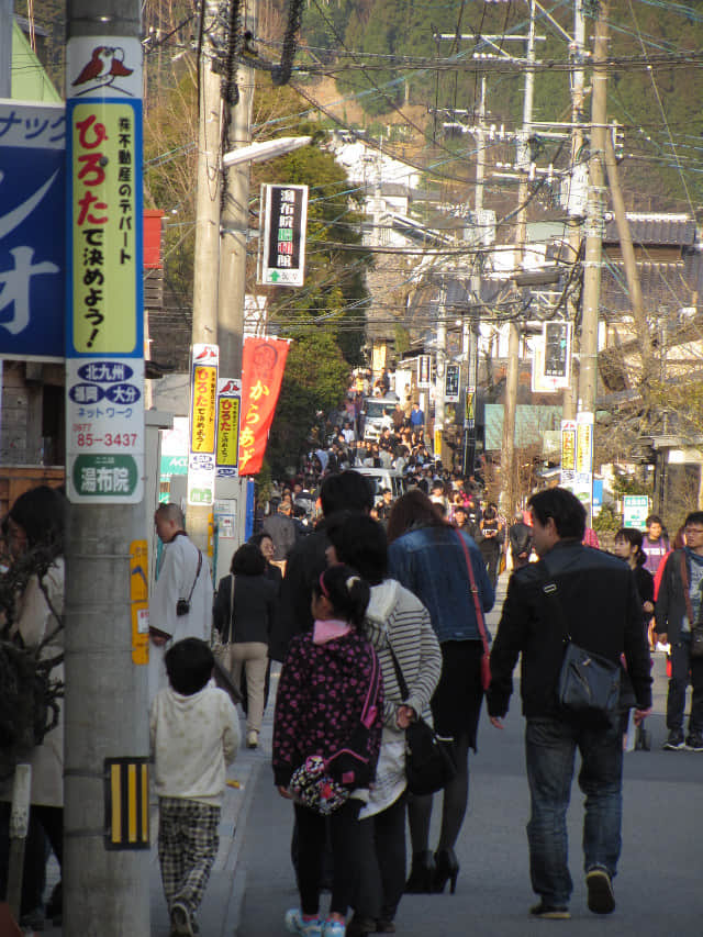 由布院 湯の坪街道
