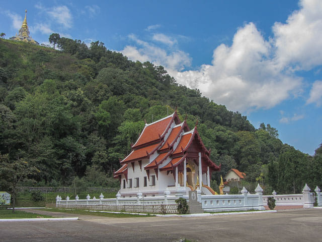 清萊美斯樂 Wat Santikhiri 寺廟
