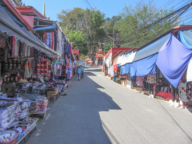 泰國美塞鎮 泰國、緬甸邊境 商店區