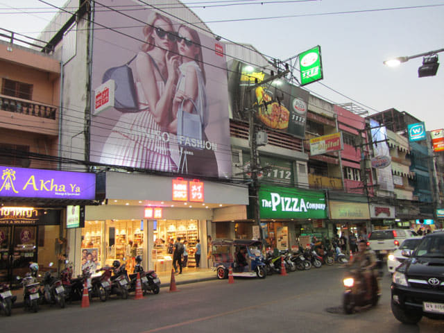 泰國清萊 MINISO 十元店