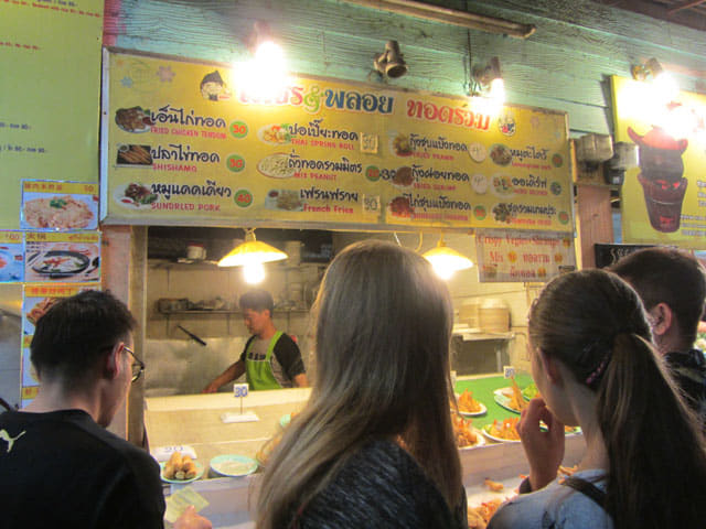 泰國清萊 清萊夜市食街區攤檔