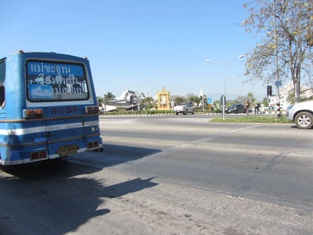 泰國清萊市 白廟巴士站
