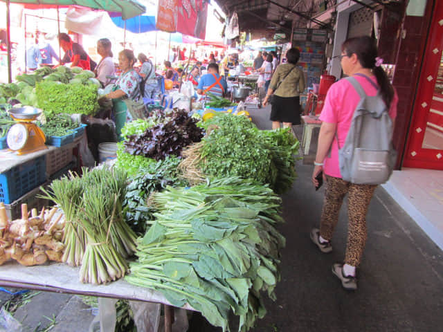 泰國清萊中央街市 蔬菜攤販