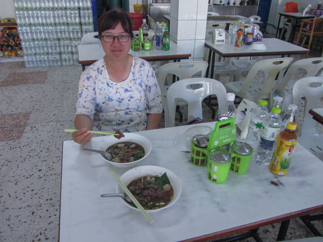 泰國清邁舊城區餐廳 牛肉麵午餐