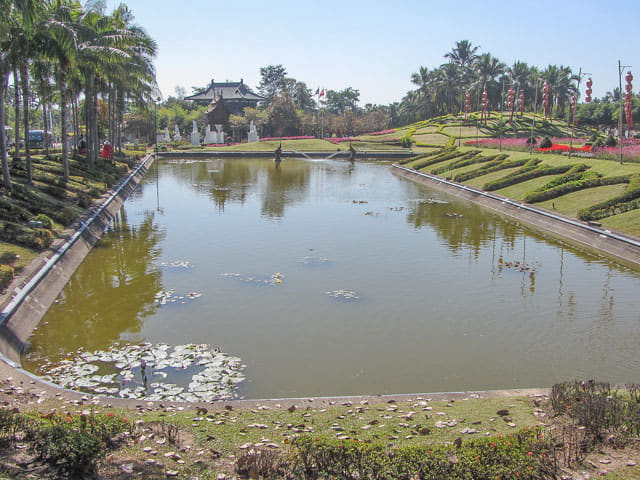 泰國清邁市拉查帕皇家花園 (Royal Park Rajapruek) 蓮花池