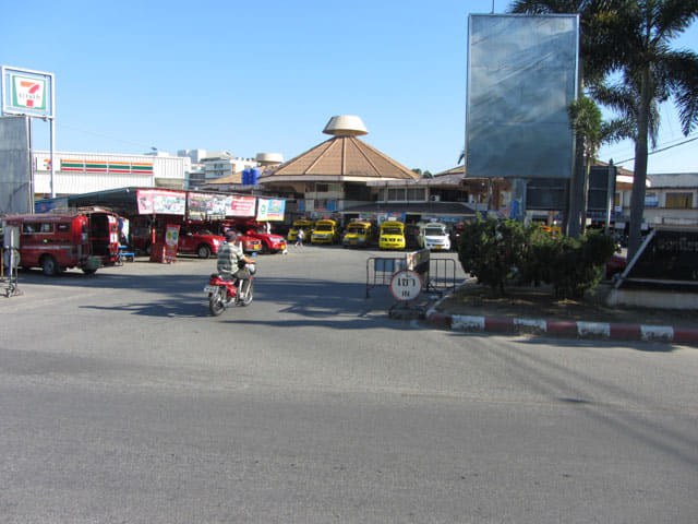 泰國清邁古城北門 Chang Puak Bus Station