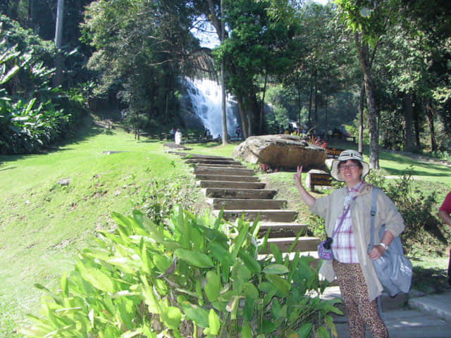泰國 茵他儂國家公園 (Doi Inthanon National Park) - 瓦基拉坦瀑布 (Wachirathan Waterfall)