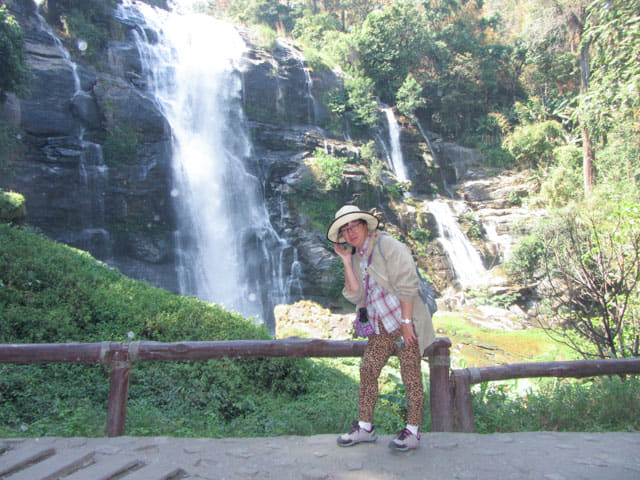 泰國 茵他儂國家公園 (Doi Inthanon National Park) - 瓦基拉坦瀑布 (Wachirathan Waterfall)