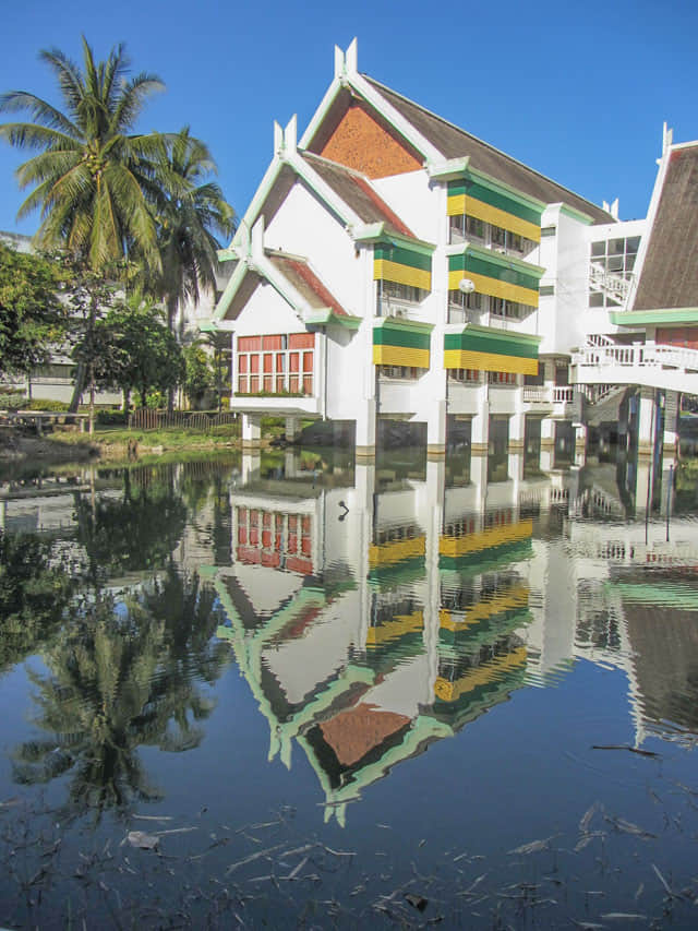 泰國夜沙良 (Mae Sariang / อำเภอแม่สะเรียง) Mae Sariang Boripat Suksa School (โรงเรียนแม่สะเรียง) 