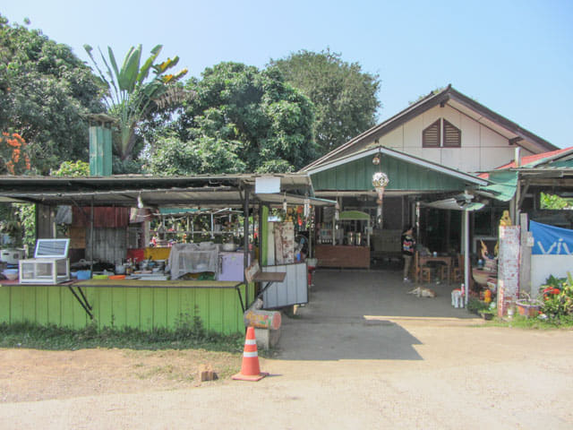 泰國夜沙良 (Mae Sariang / อำเภอแม่สะเรียง) 鄉村餐廳