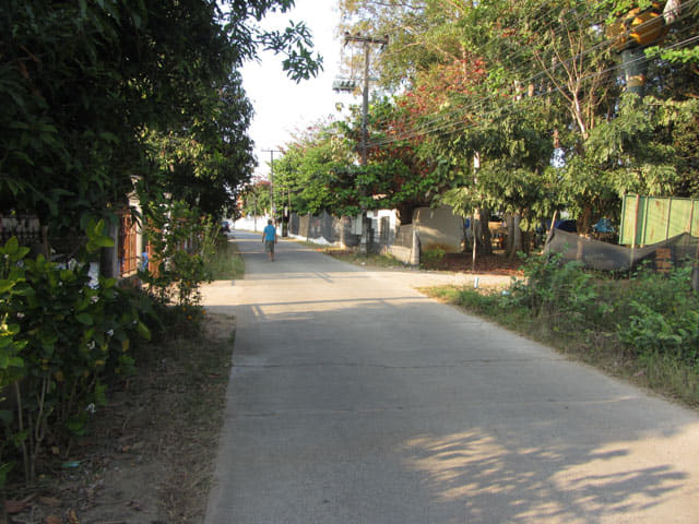泰國夜沙良 (Mae Sariang / อำเภอแม่สะเรียง) 村落