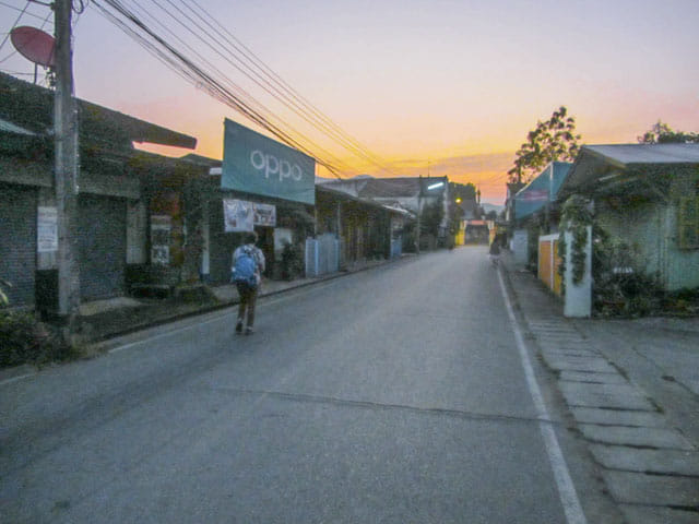 泰國夜沙良 (Mae Sariang / อำเภอแม่สะเรียง) 日出景色