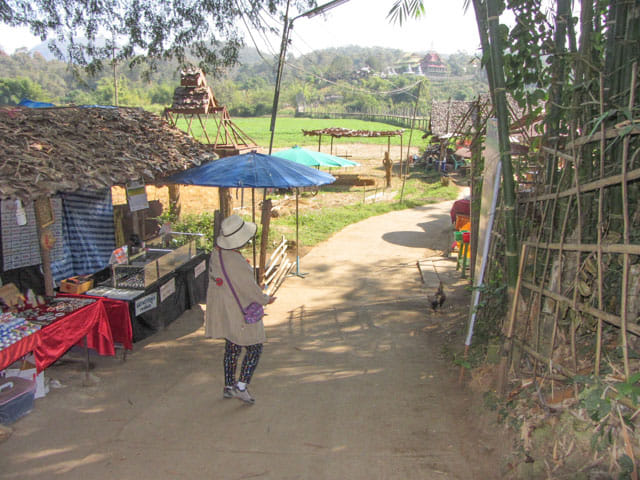泰國 湄宏順 (Mae Hong Son) Su Tong Pae Bridge (Su Tong Pae 竹橋 / สะพานซูตองเป้) 入口