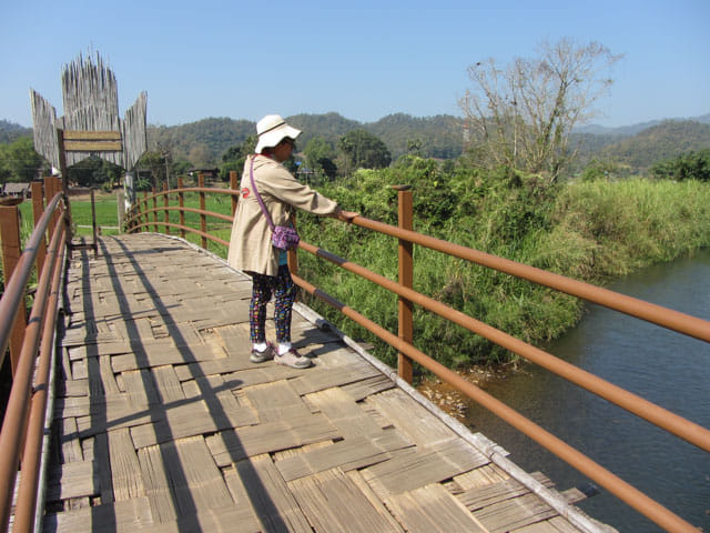 泰國 湄宏順 (Mae Hong Son) Su Tong Pae Bridge (Su Tong Pae 竹橋)  Sa Nga河