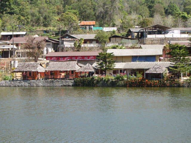 泰國 湄宏順 (Mae Hong Son) 泰緬邊境華人村 - 密窩村 (Ban Rak Thai / Mae Aw / แม่ออ)