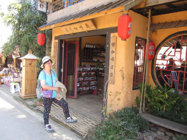 泰國 湄宏順 (Mae Hong Son) 泰緬邊境華人村 - 密窩村 (Ban Rak Thai / Mae Aw) 密窩村湖邊餐廳