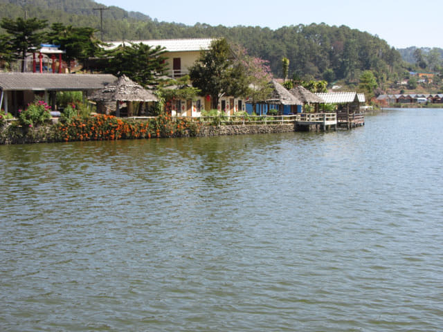 泰國 湄宏順 (Mae Hong Son) 泰緬邊境華人村 - 密窩村 (Ban Rak Thai / Mae Aw) 麗池水庫 (Rich Pool)