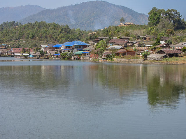 泰國 湄宏順 (Mae Hong Son) 泰緬邊境華人村 - 密窩村 (Ban Rak Thai / Mae Aw) 麗池水庫 (Rich Pool)