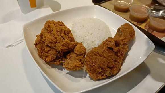 菲律賓馬尼拉 麥當勞 炸雞