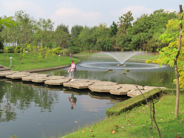 曼谷詩麗吉王后公園 (Queen Sirikit Park)
