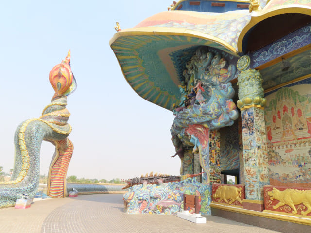 班麗寺 (Wat Banrai)、巨象廟