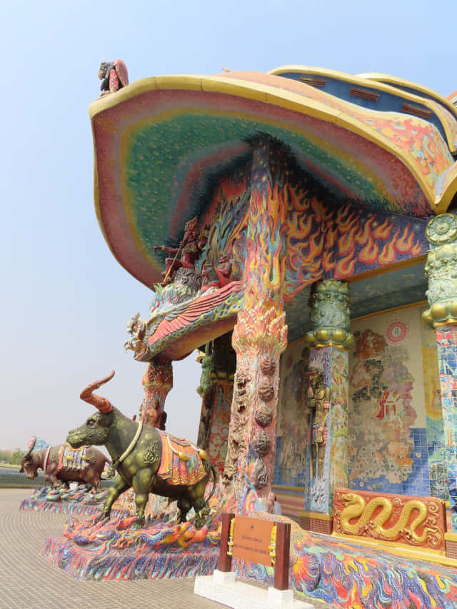 班麗寺 (Wat Banrai)、巨象廟