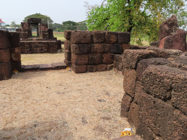 Arokayasala (Prasat Kuti Rishi Noi)