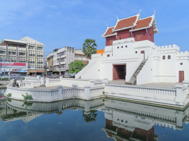 呵叻 Suan Rak Park 坤仁摩博物館