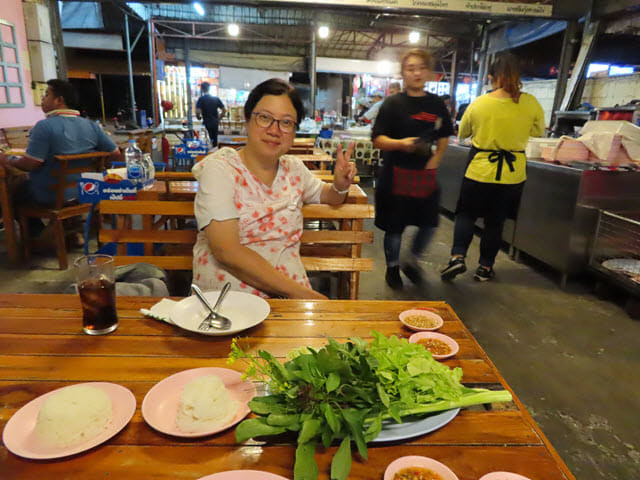 孔敬 巨大烤魚店 (ร้านอาหารโต้งปลาเผา)