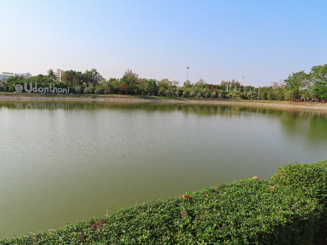烏隆市 Nong Prajak Park