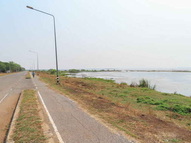 Sakon Nakhon Nong Han 湖