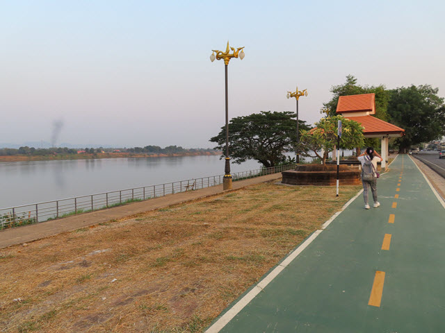 那空拍儂 Nakhon Phanom 湄公河畔步道