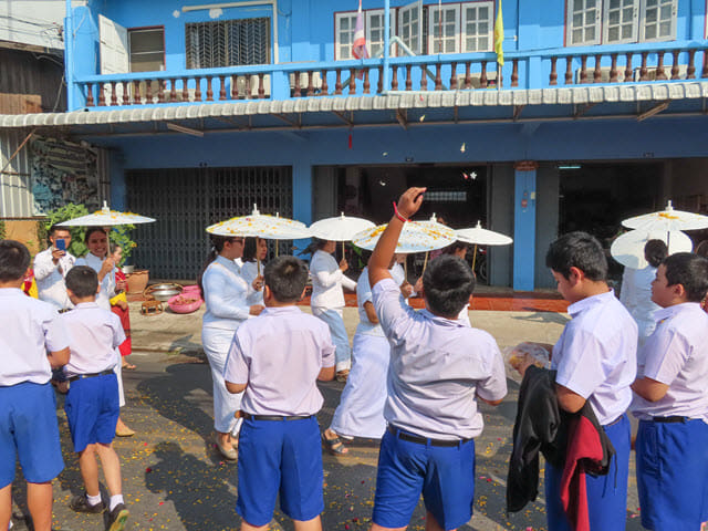 穆達漢 (Mukdahan) 市盛大巡遊