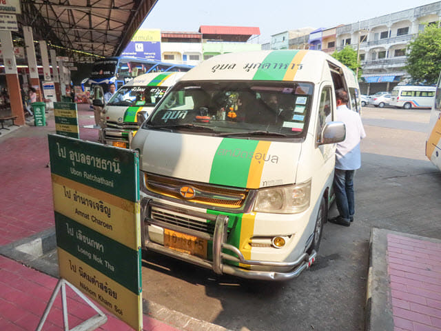 穆達漢 Mukdahan 乘巴士往烏汶 Ubon Ratchathani