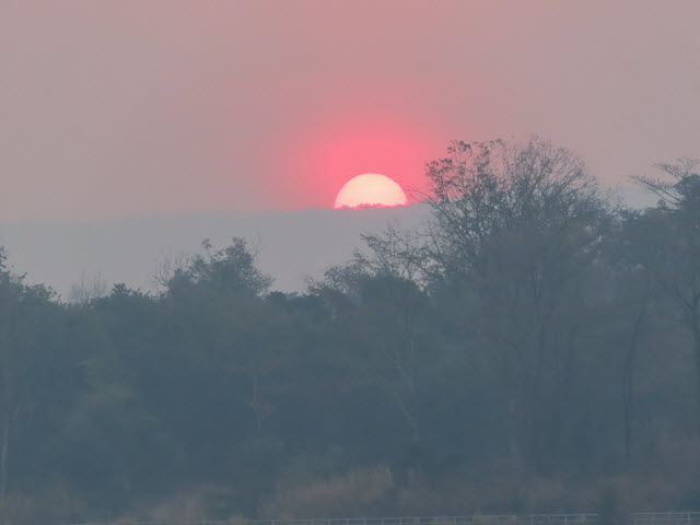 Khong Chiam 湄公河日出