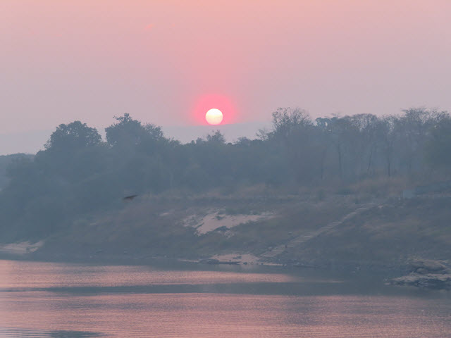 Khong Chiam 湄公河日出