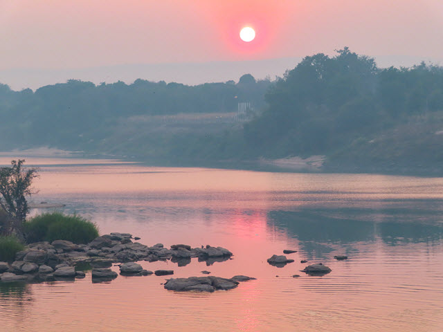 Khong Chiam 湄公河日出