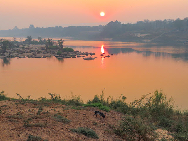 Khong Chiam 湄公河日出