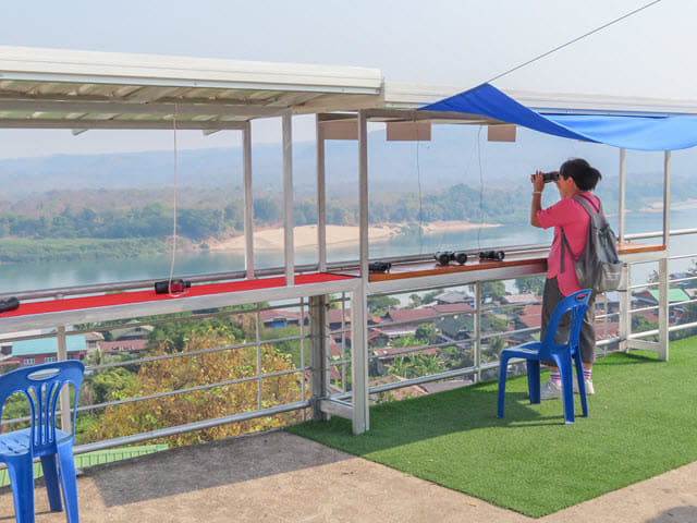 Khong Chiam Wat Tham Khuha Sawan 觀景台