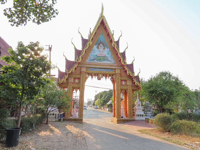 烏汶市 Ubon Ratchathani Wat Si Pradu