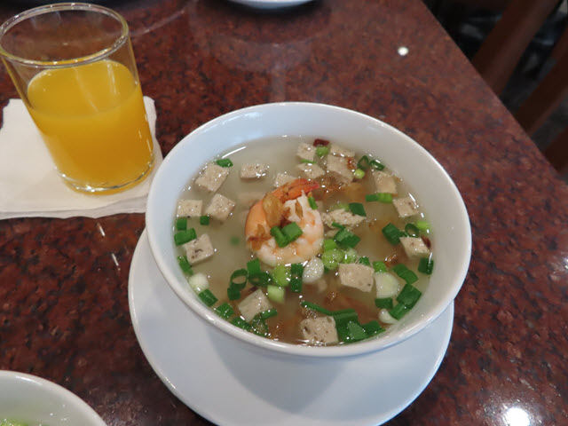 烏汶 Nartsiri Residence 自助早餐