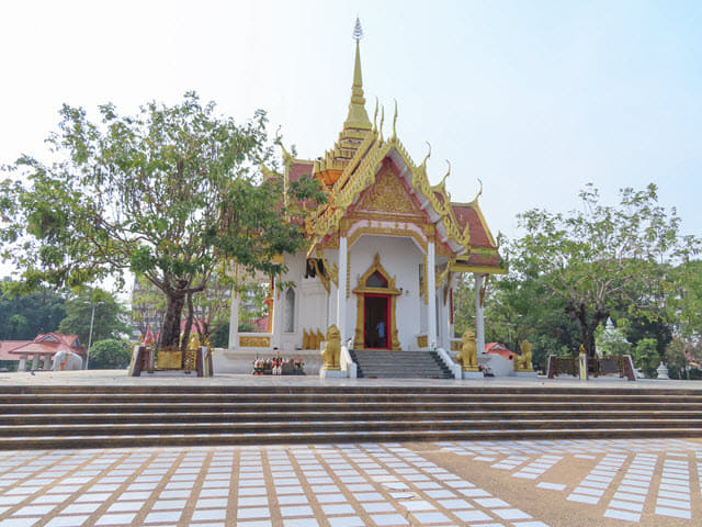 烏汶 Ubon Ratchathani City Pillar Shrine