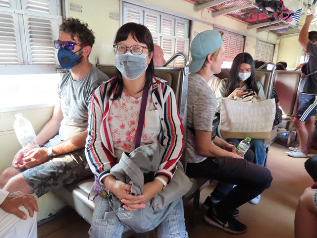 Don Mueang 火車站 乘火車到 曼谷火車站