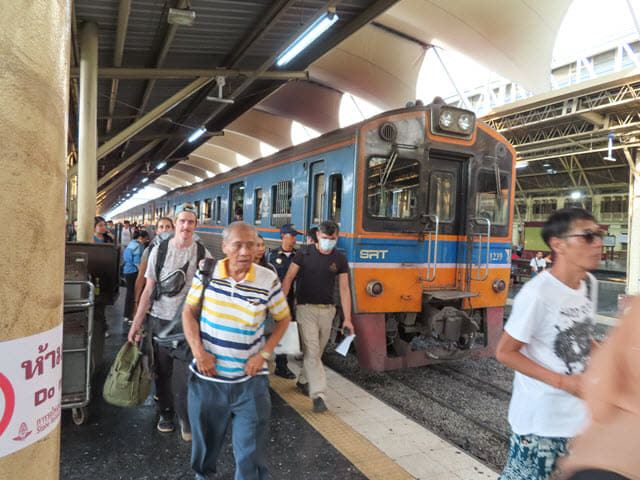 曼谷火車站（曼谷華藍蓬火車站）